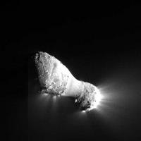 Зонд NASA разглядел ядро кометы Хартли 2